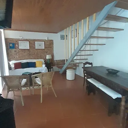 Casa Da Tilia بيت للعطل